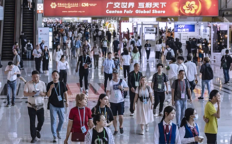 广交会现场签单！影动力新品实力“圈粉”全球客商