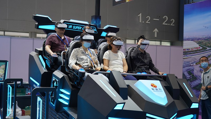vr设备有哪些,VR设备多少钱,一套vr设备机器多少钱,vr设备大概要多少钱